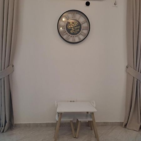 Lux Apartment Jovanovic Tivat Exteriör bild